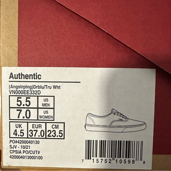 Vans - Picture 5 of 5